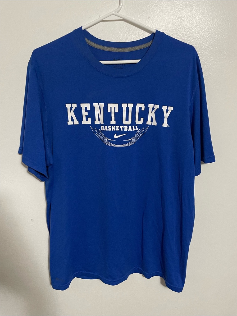 Nike Dri-Fit Kentucky Basketball Blend T-Shirt